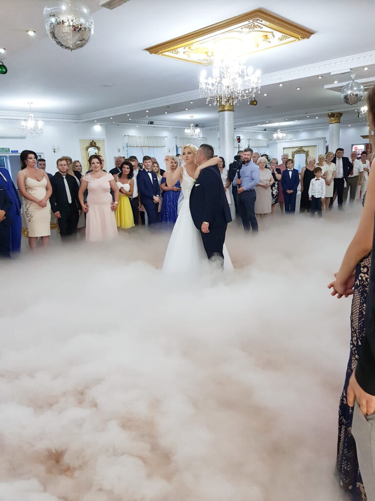 ciężki dym, najlepszy efekt specjalny podczas pierwszego tańca